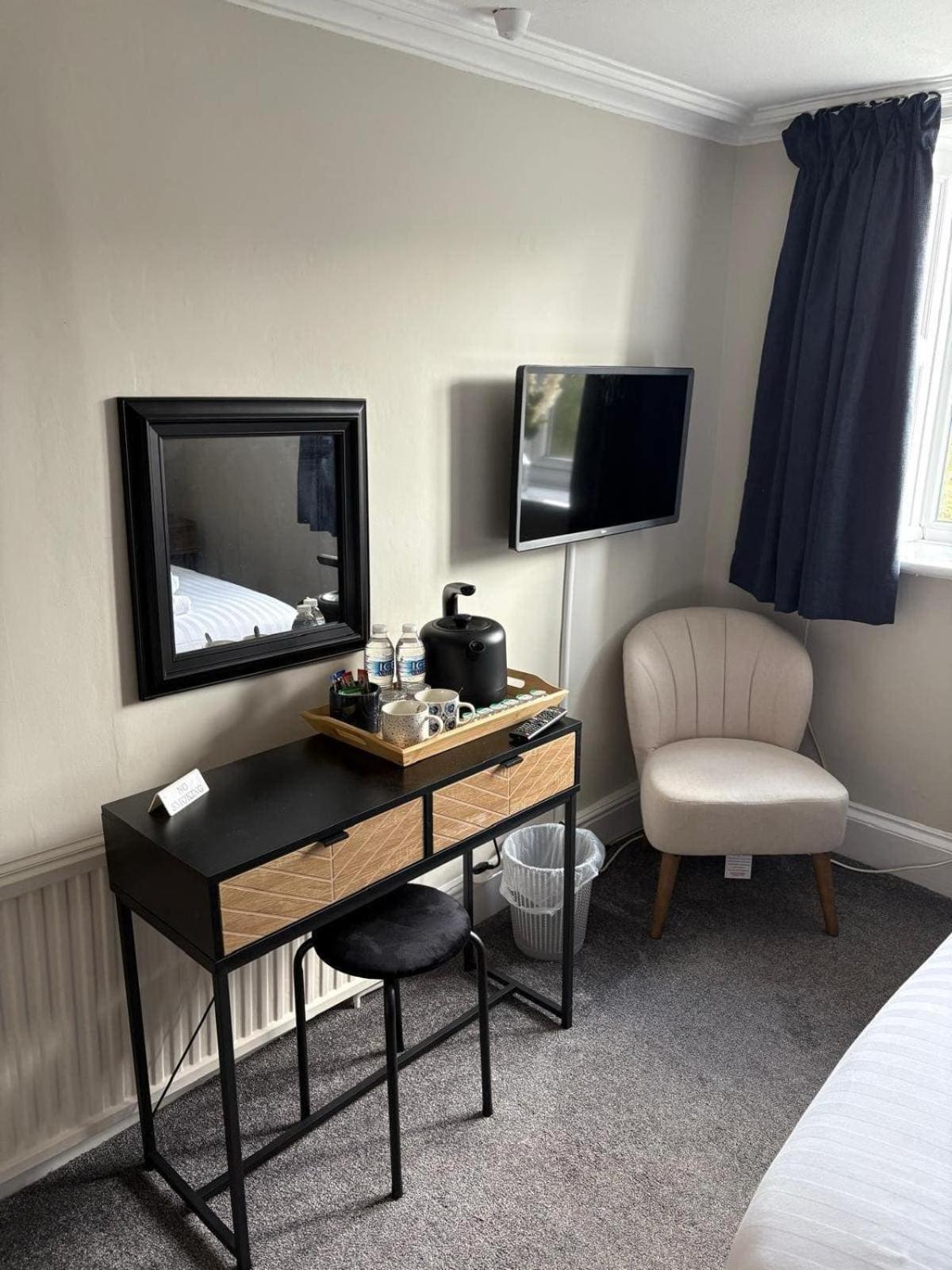 The Abbey Inn Buckfastleigh Esterno foto